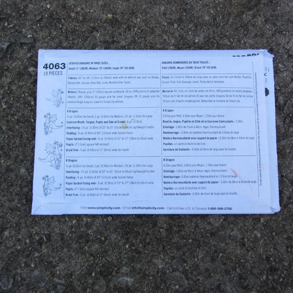 simplicity 4063 sewing pattern 2006 stuffed dragons (CL96) - Picture 5 of 10